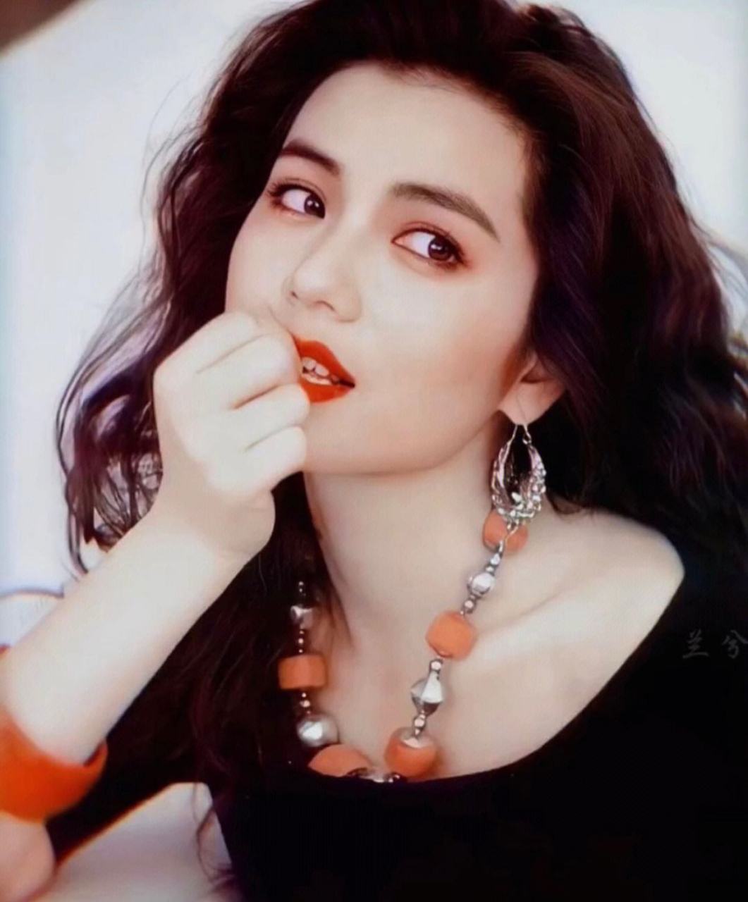 钟楚红年轻时候真漂亮