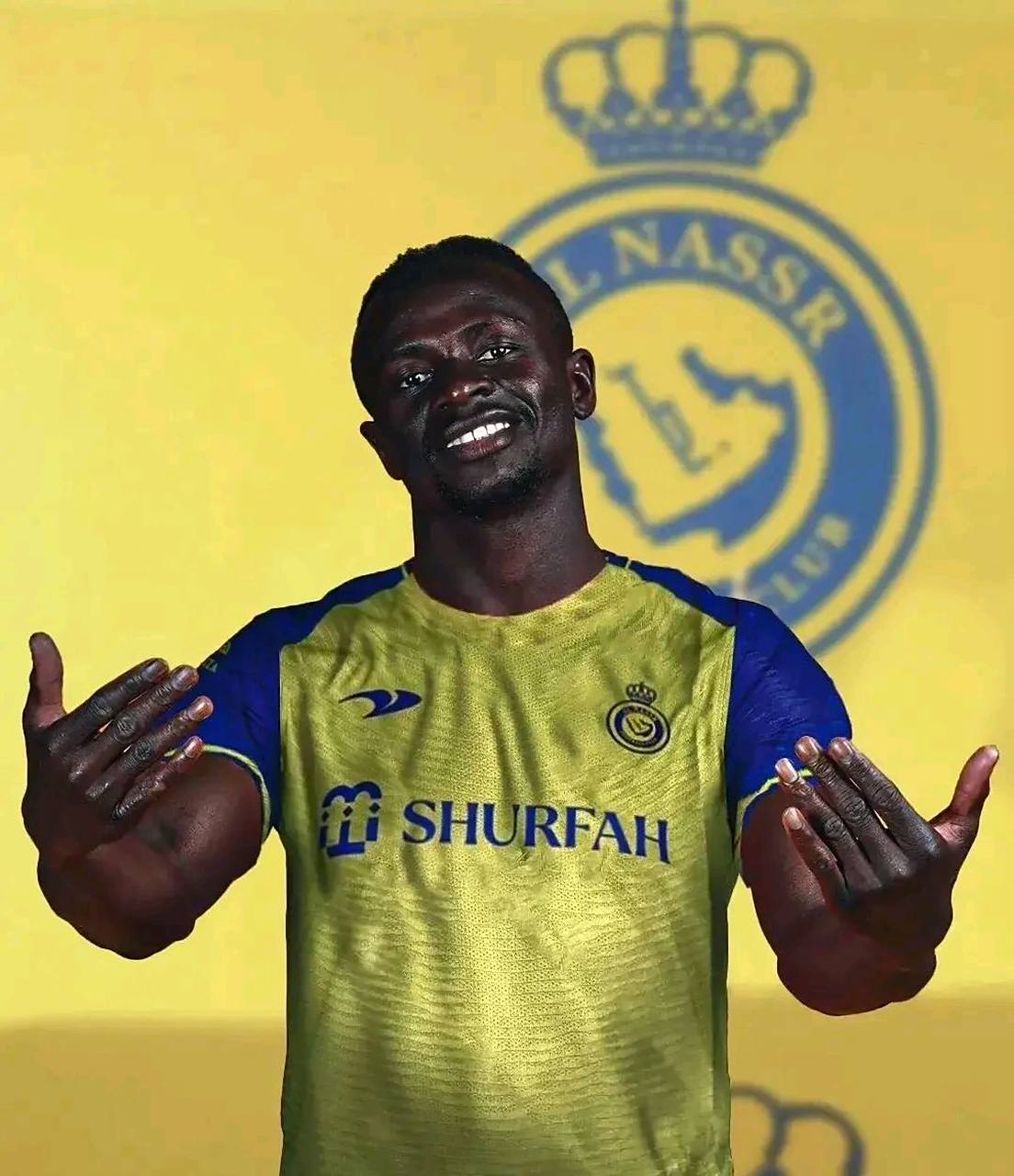 利物浦前锋马内加盟利雅得胜利,这说明了几点: 1.