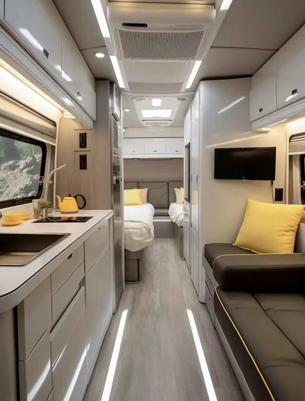 上汽五菱推出"星际漫游者"纯电动房车