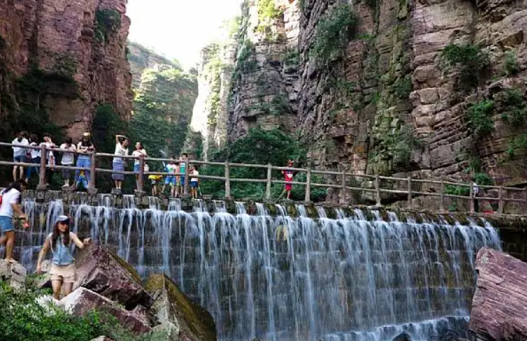 辉县万仙山景区介绍