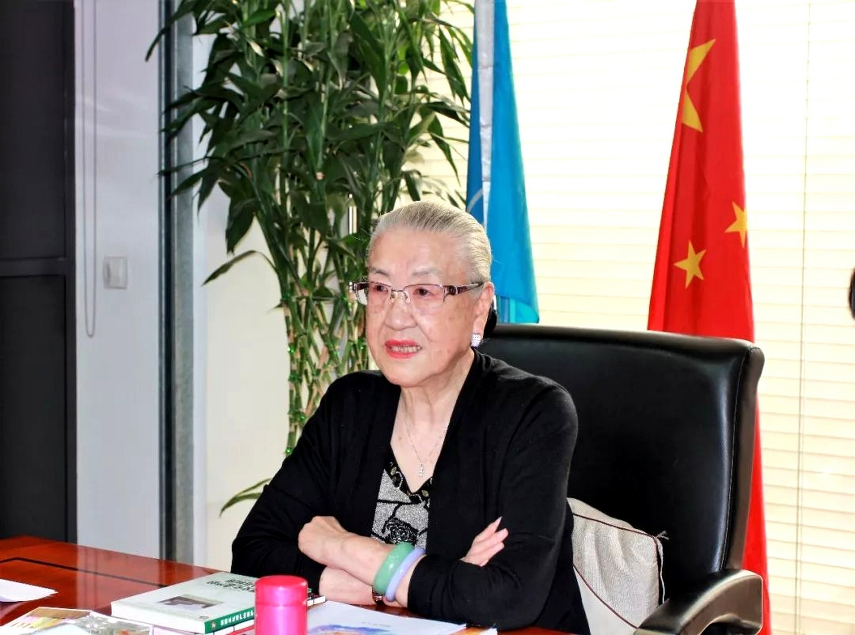 1939年出生,湖南醴陵人,画家,社会活动家