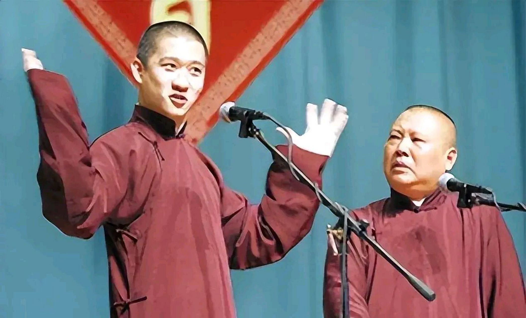 曹云金的相声基本功真的比岳云鹏强太多,就算多年没说了,那些老段子