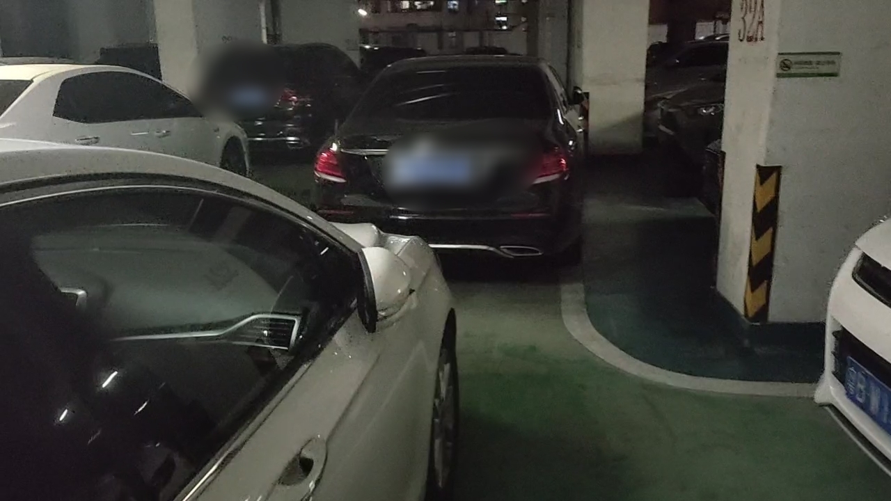 你们见过最恐怖的地下停车场是怎么样的呢?