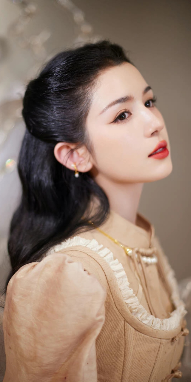 哈尼克孜# 民国风的西域美女