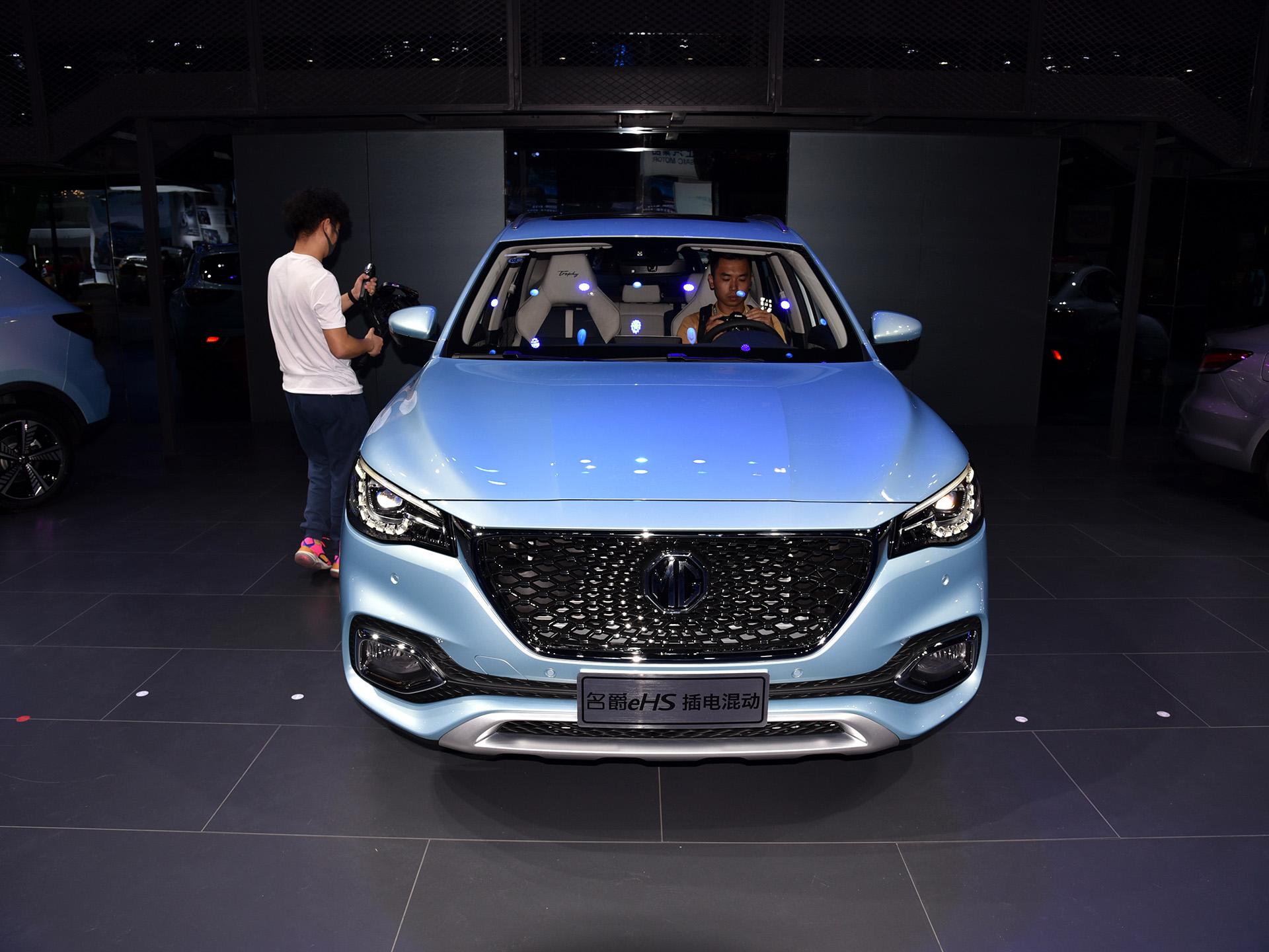 1.3l/100km,插电混动,运动座椅,实拍名爵hs新能源