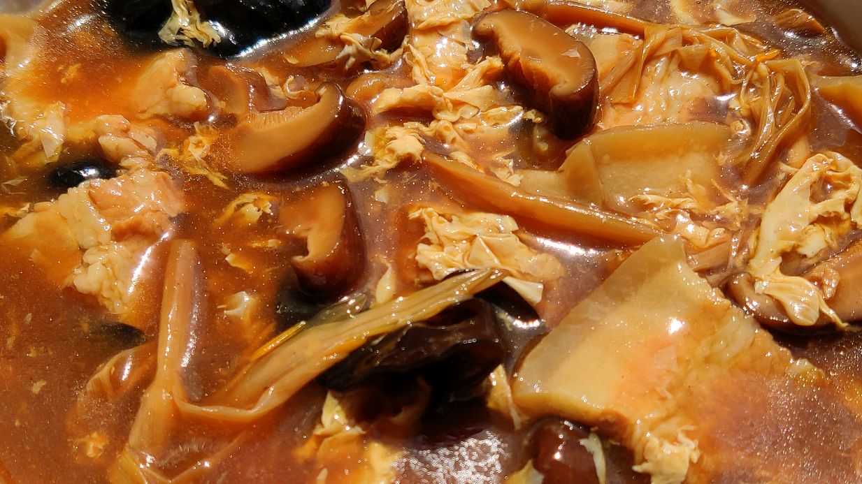 正宗老北京打卤面,做法来自一个开饭店的北京朋友,味道倍棒!