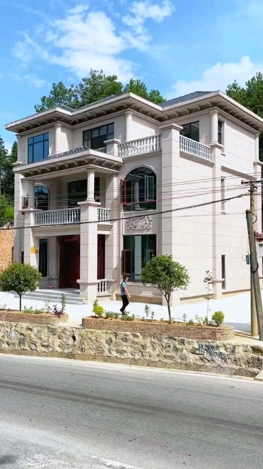 农村建房子喜欢豪华大气感的看看这5栋如何三开间三层复式挑高大客厅