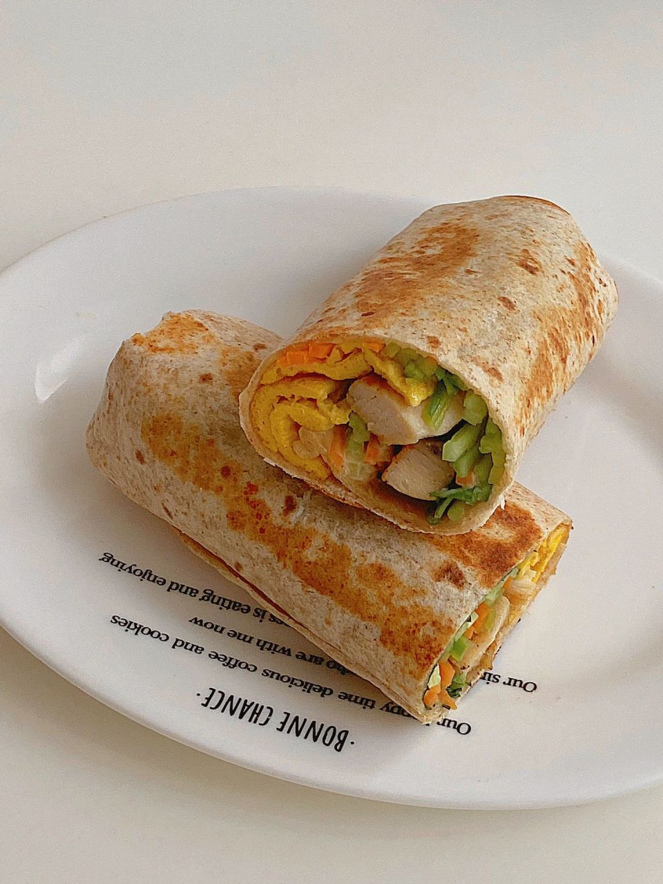 减脂必备|低卡蔬菜鸡肉卷饼 好吃不怕胖|||减脂必备 低脂低卡蔬菜鸡肉