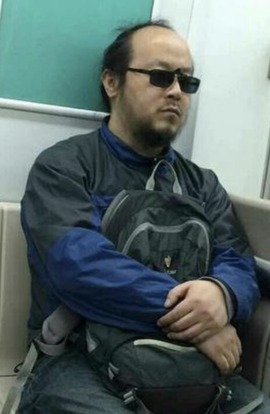 中年人如何避免外表成油腻大叔