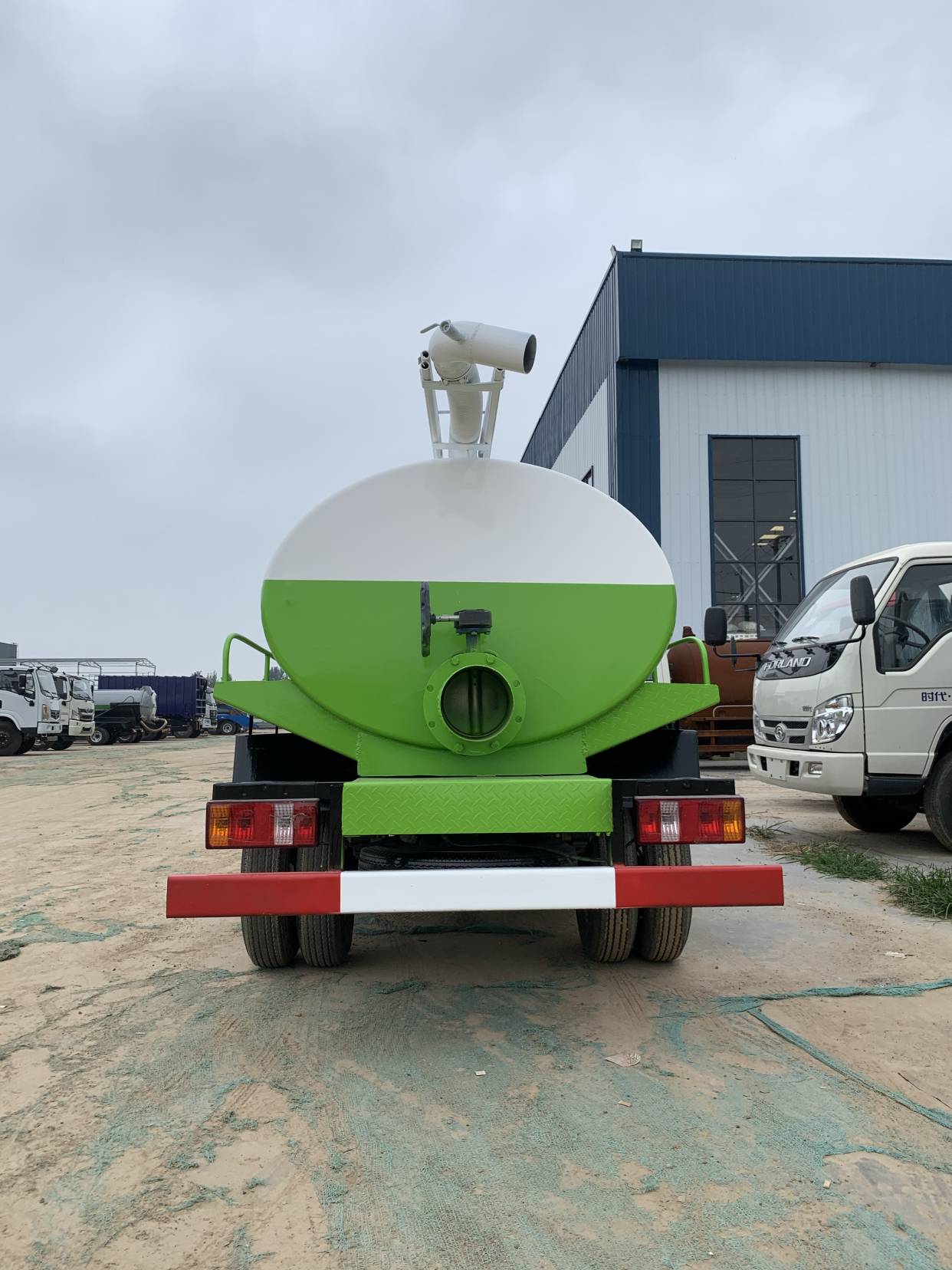 抽粪专用车