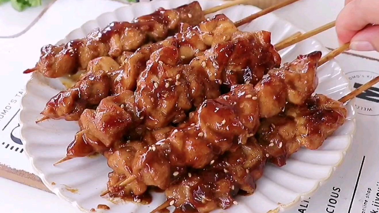 不放一滴水的照烧鸡肉串,比烧烤还好吃,一定要试着做做哦