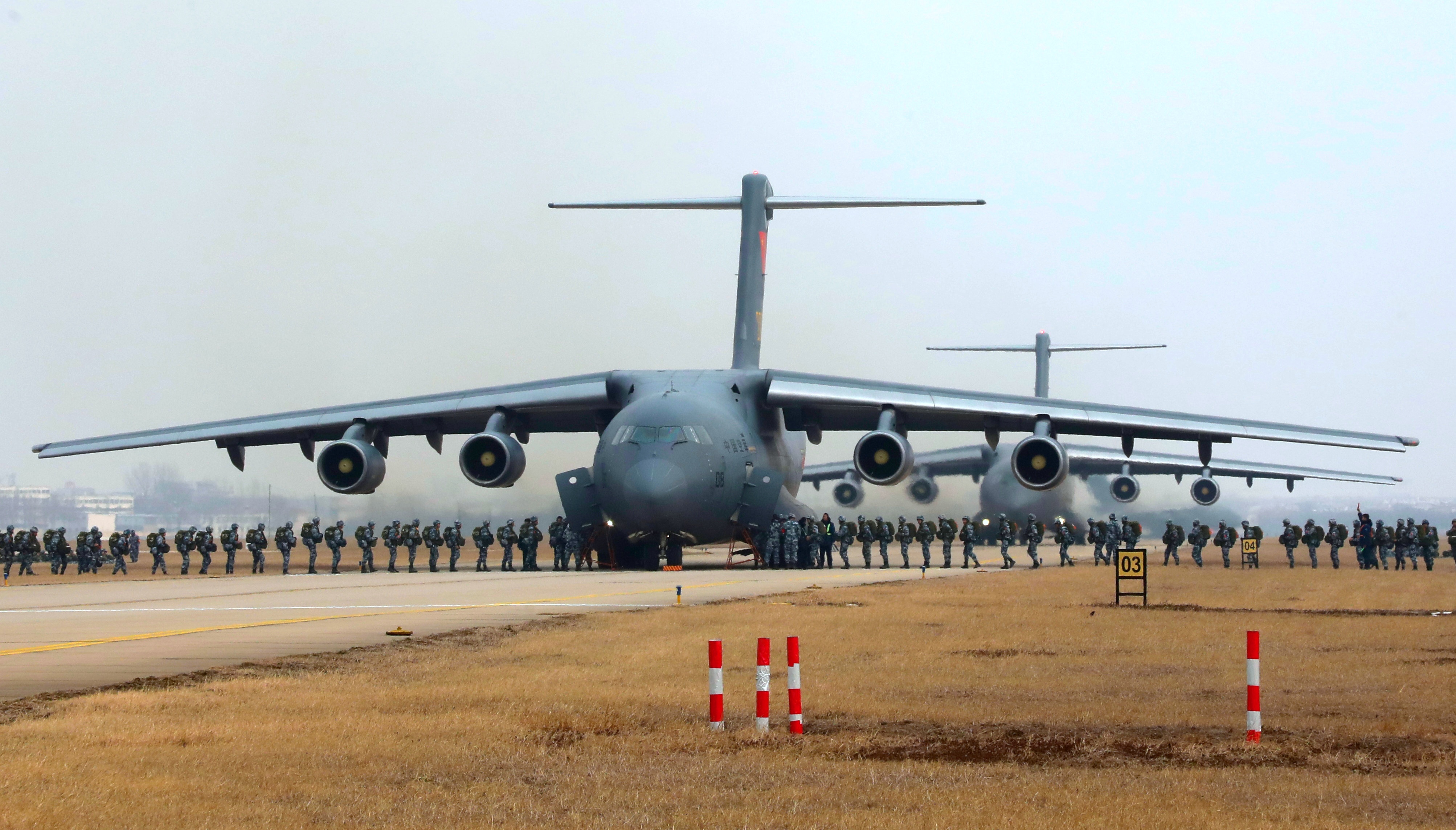 空降兵军建制内的航运旅,发挥着怎样的作用?重装空降成为可能
