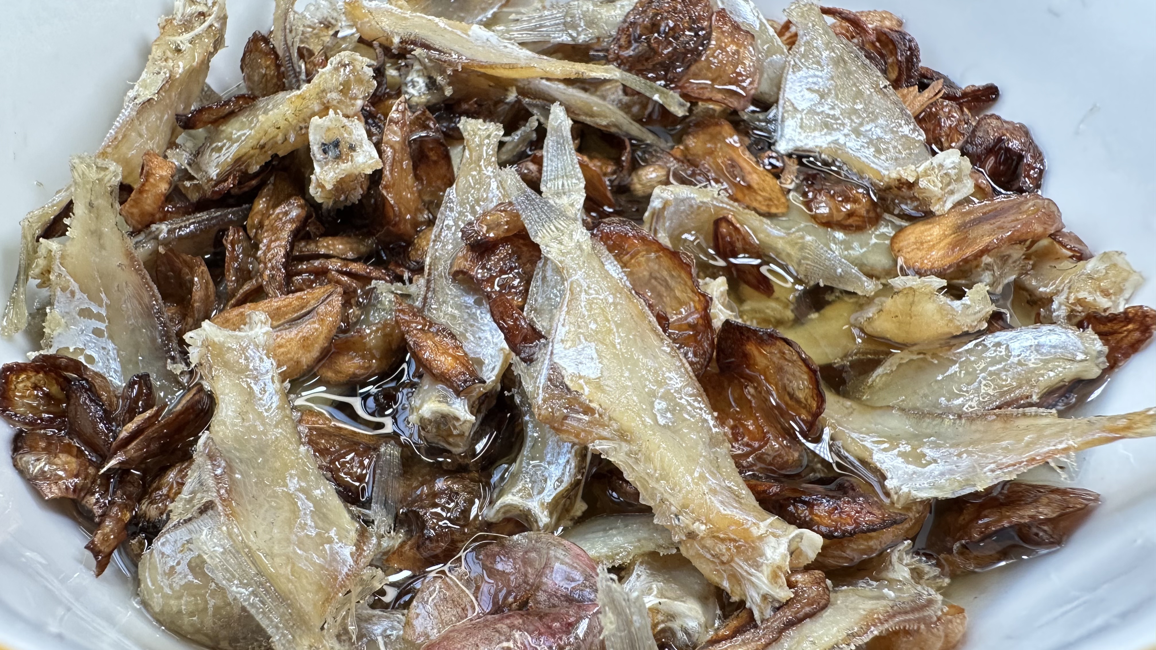 揭阳惠来特产葱油迪仔鱼干,肉质紧实满口香,下粥下饭下酒很适合