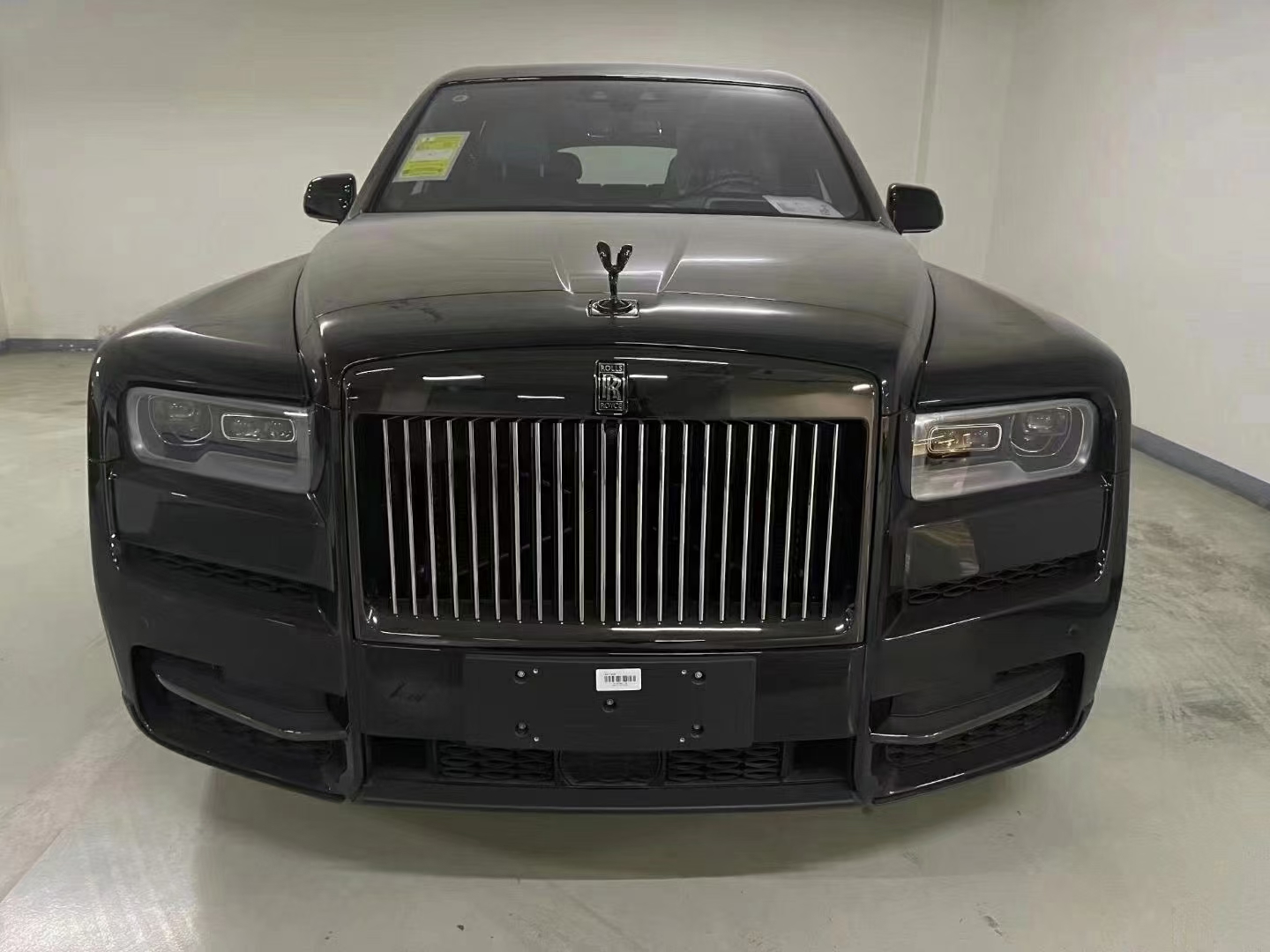 劳斯莱斯库里南bb版暗夜君王庄严神圣