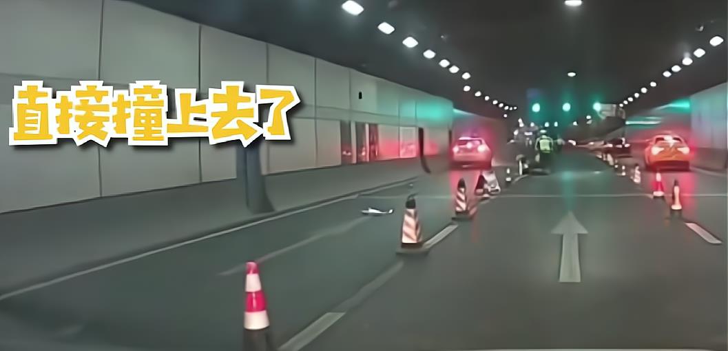 江蘇數名交警凌晨在隧道查酒駕,遭網約車撞飛,網友:誰之過?