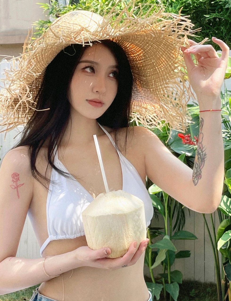 夏日美女清凉写真～模特陈夕