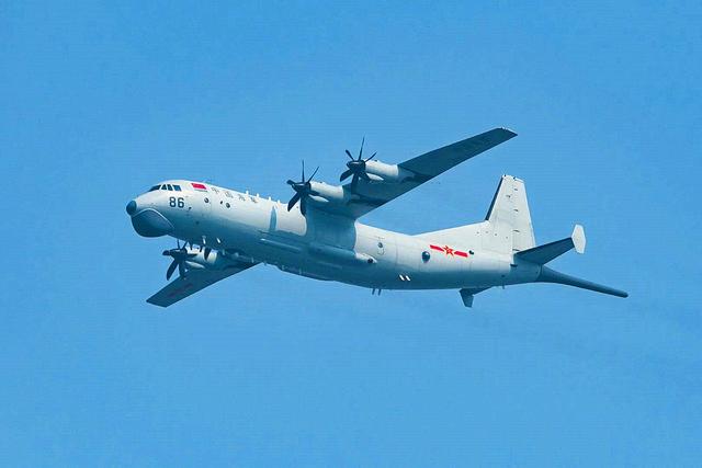 中国的p8a反潜巡逻机:涡扇20版c919