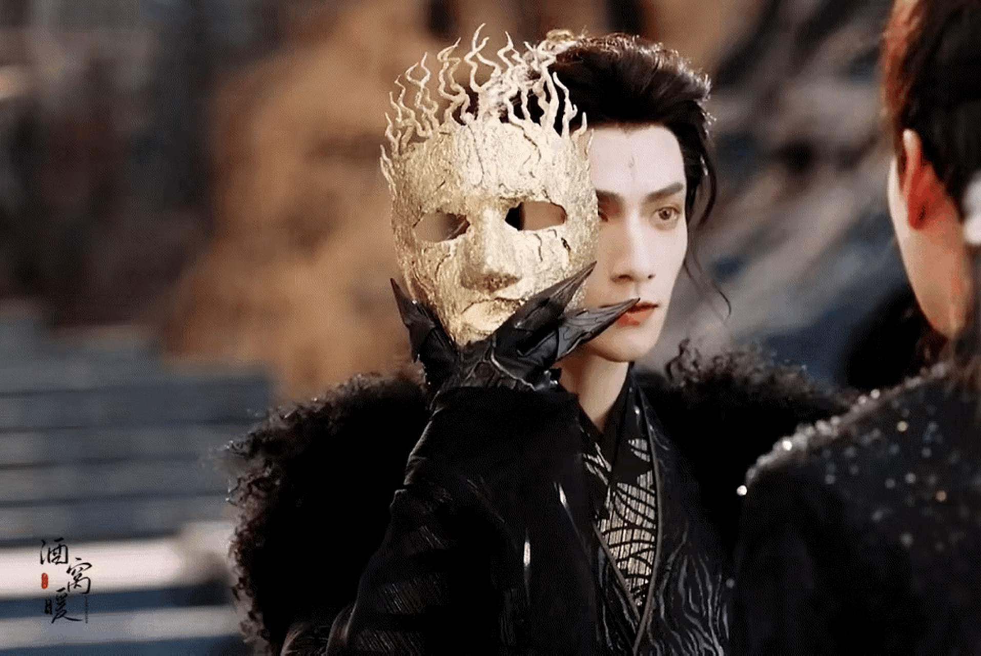 罗云熙摘面具这一幕真的好帅气,值得来来回回看很多遍!