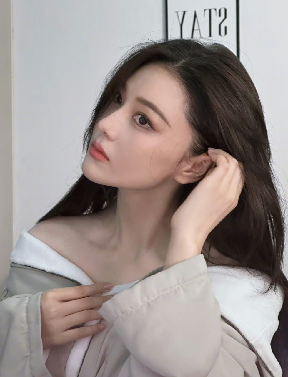 看你锁骨能当养鱼池了!#张馨予