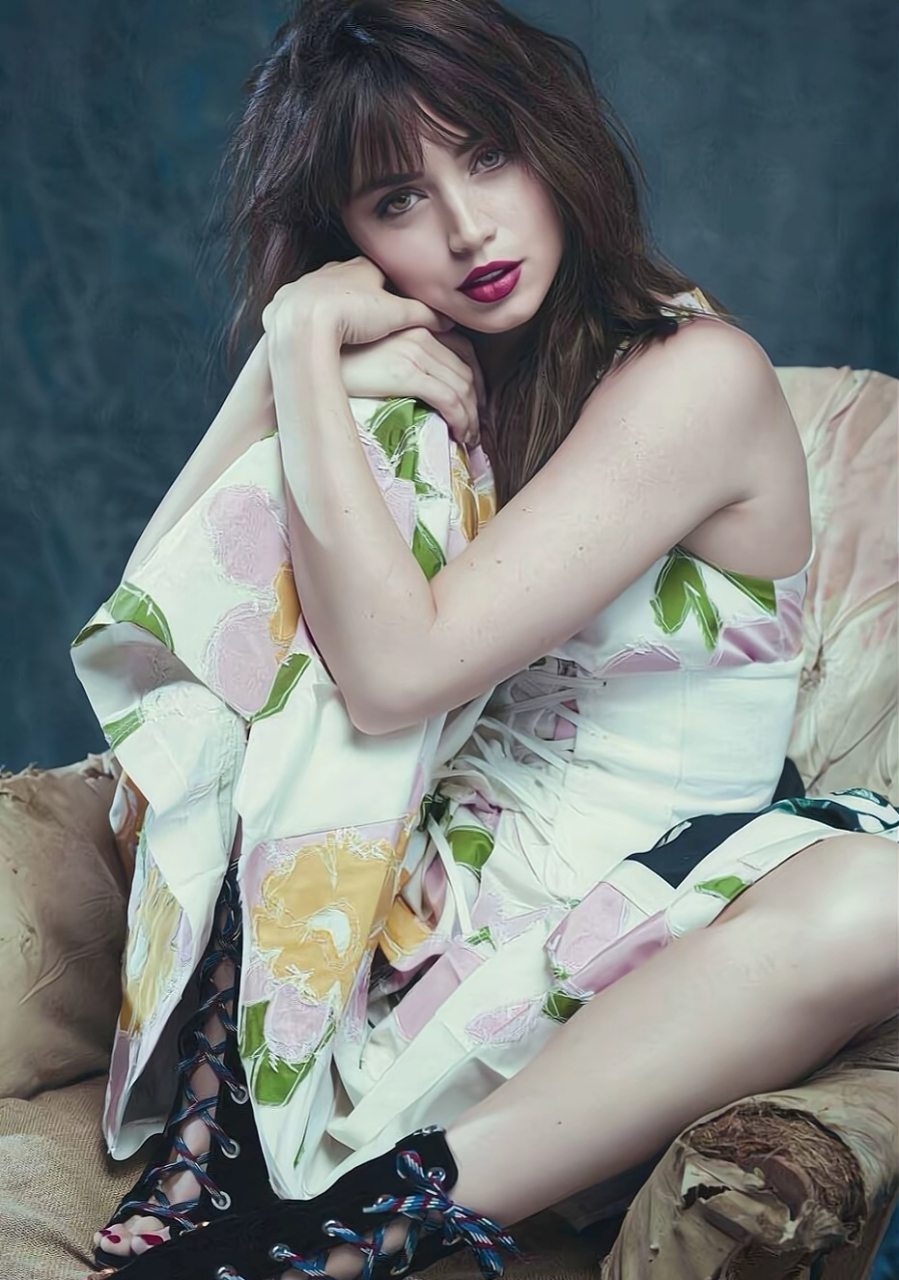 娱乐最前沿# #每日娱乐播报# 古巴著名女星:安娜