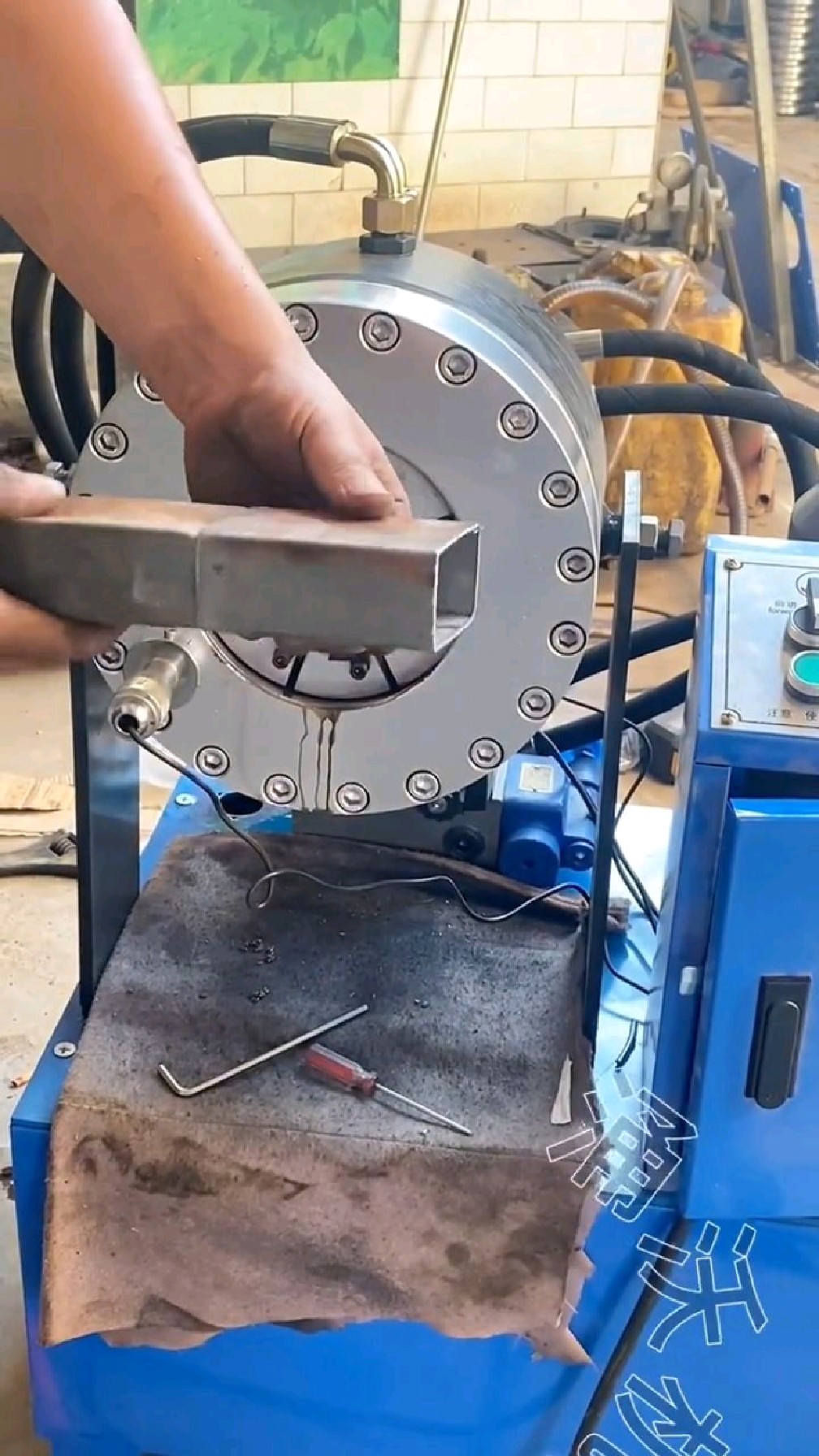 方管缩管机 缩口机 扣压对接头机缩径机