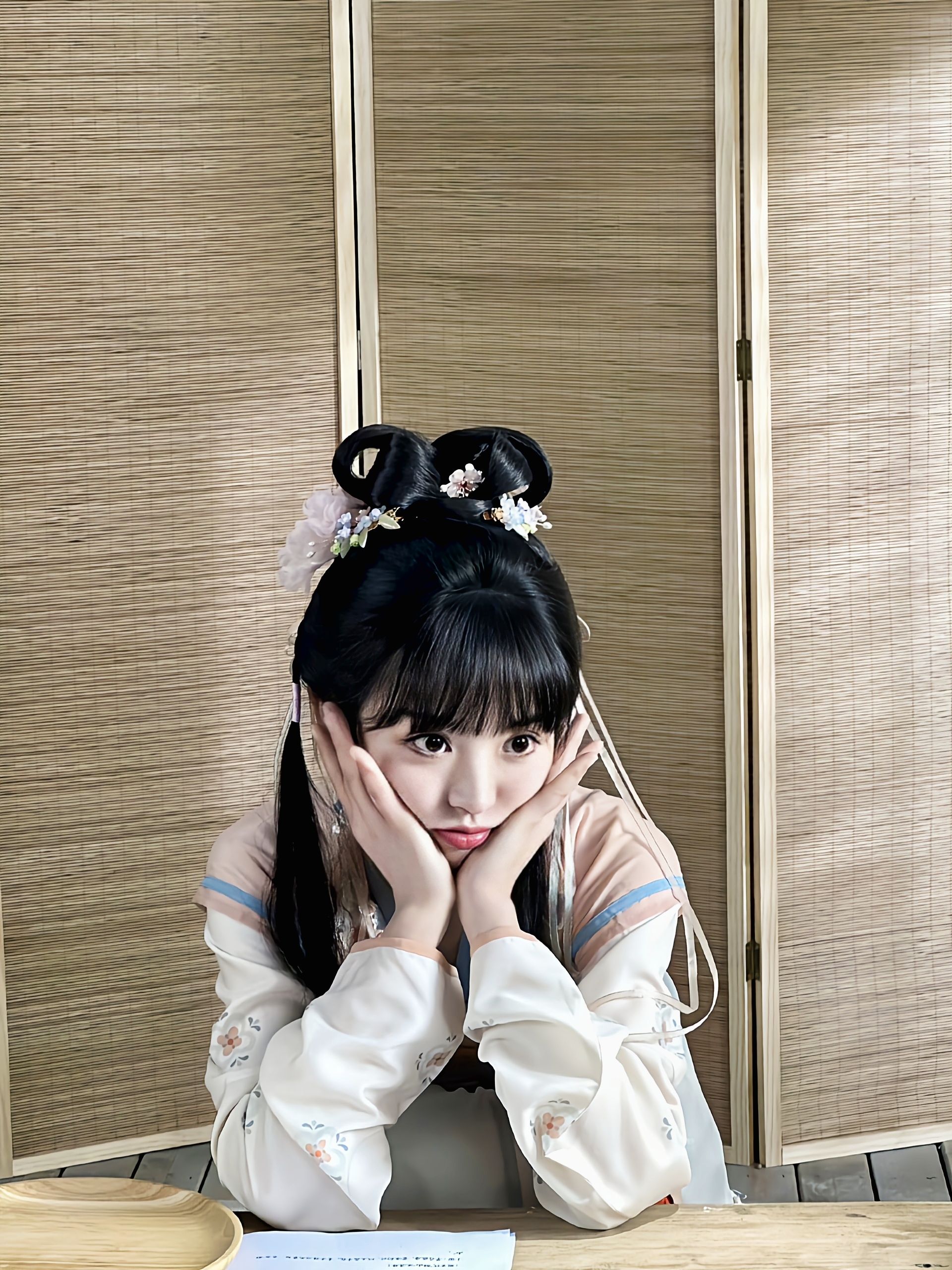 田曦薇甜美古装,灵动娇俏