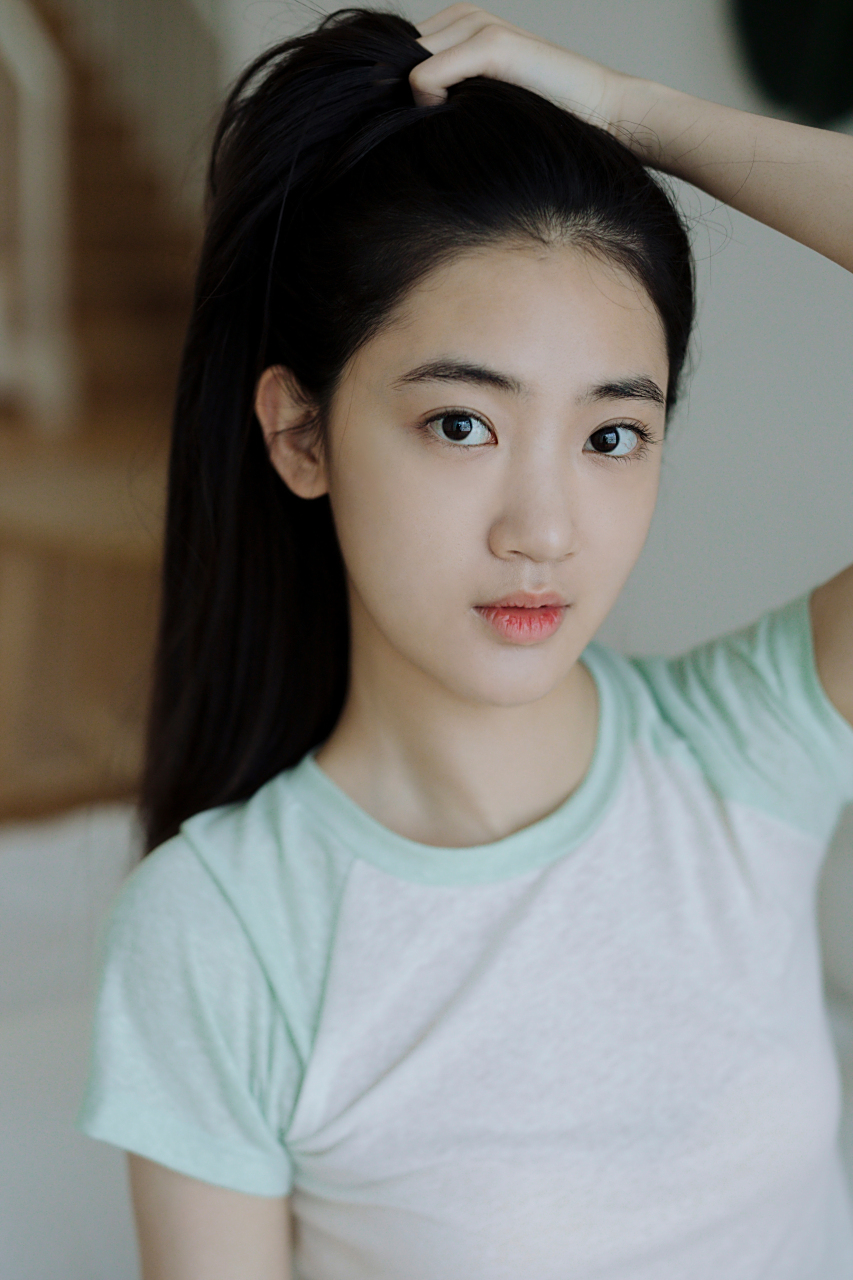 甜美少女徐世昕