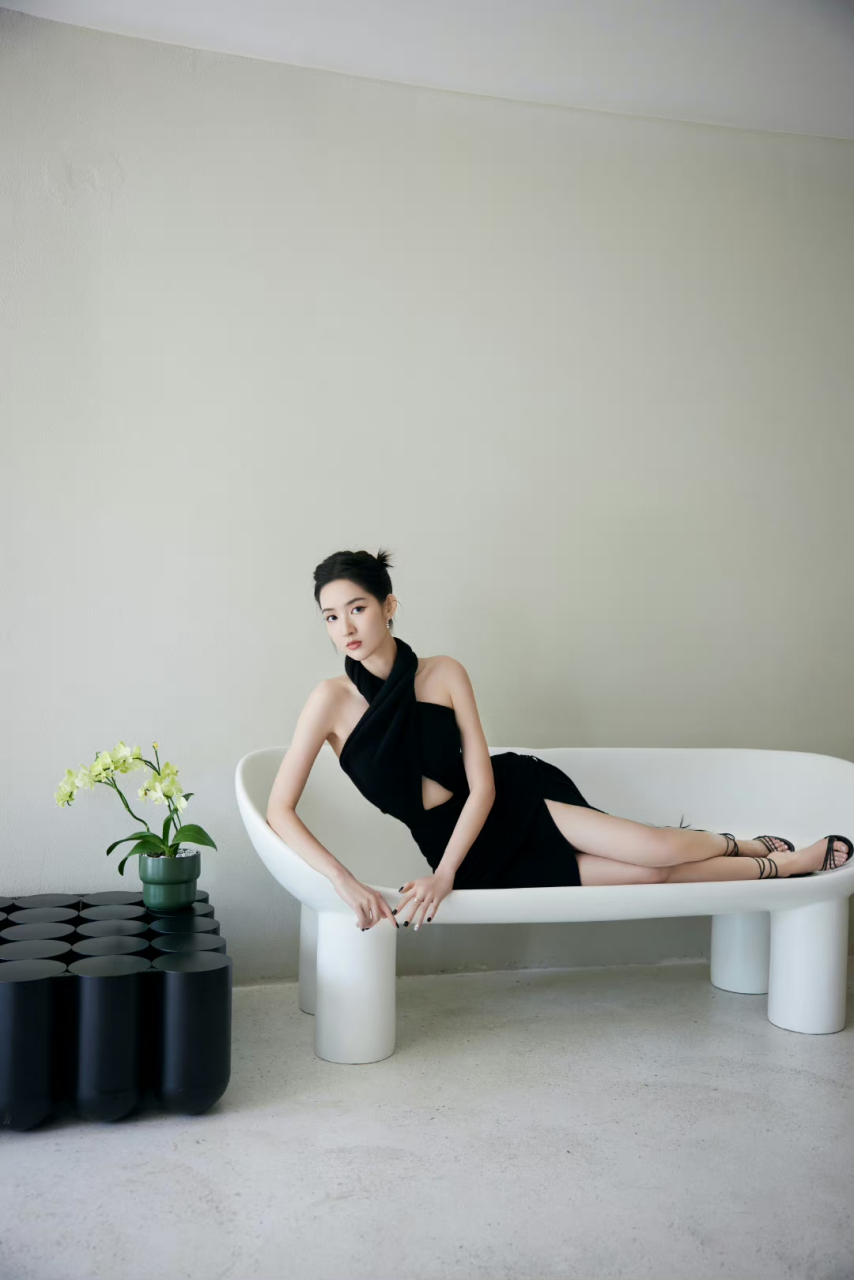 王玉雯美照,大长腿真的是太性感迷人了!#养眼美女