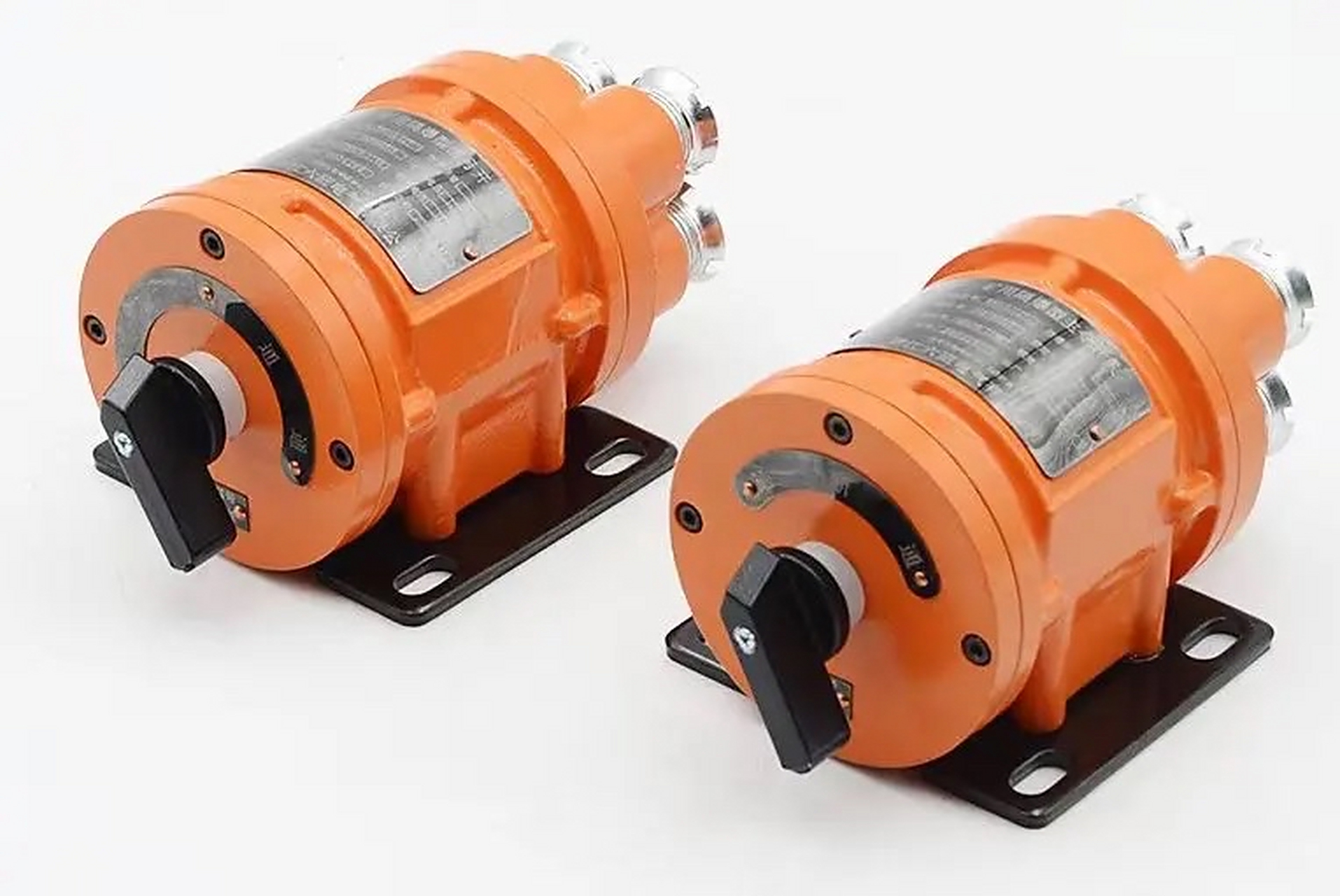 kbm-3/110矿用主令开关是三档开关,用于煤矿井下控制各种设备,具有