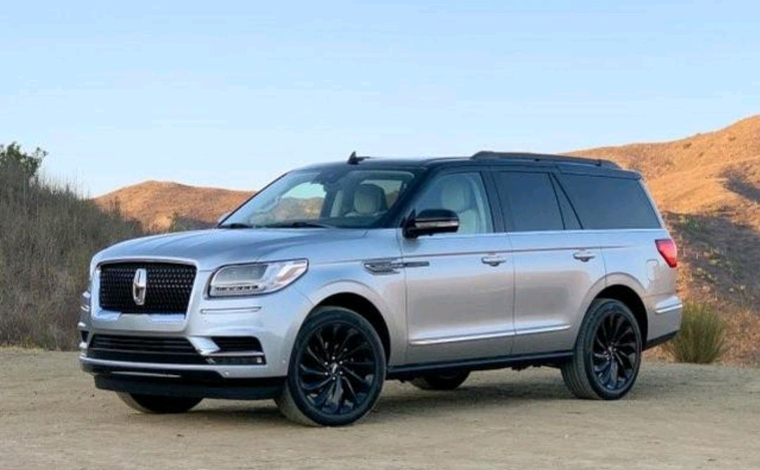 或售150万起,红旗首款全尺寸豪华suv来袭,霸气造型不输领航员!