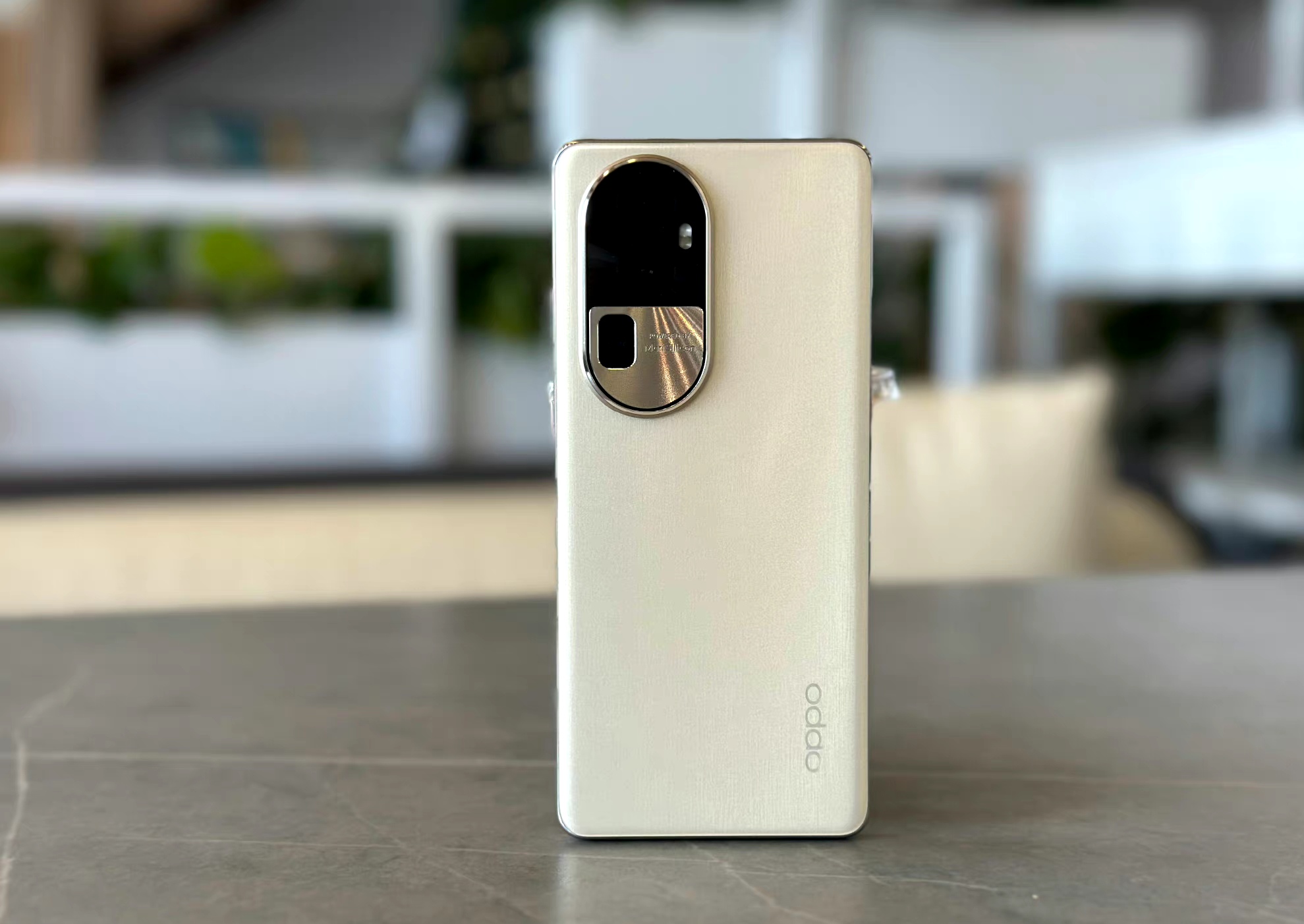 618哪款手机值得入手?opporeno10pro 轻薄游戏手机值得拥有