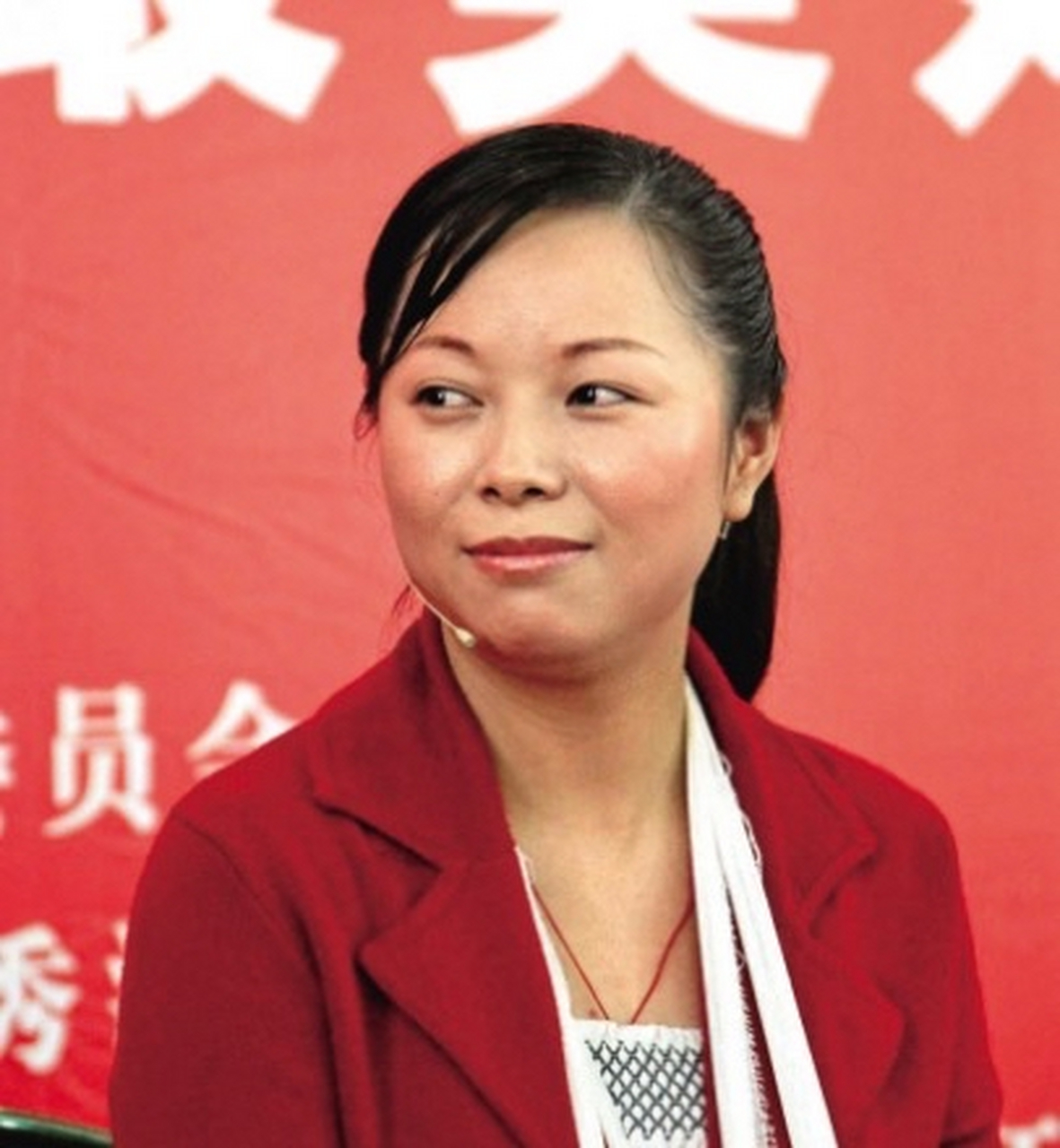 2010年,杭州吴菊萍徒手接住10楼坠下的女孩,被誉为最美妈妈,却因为20