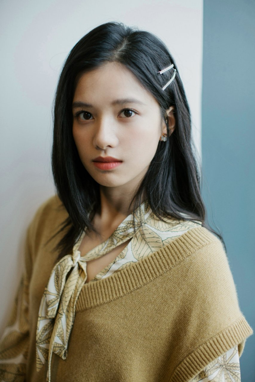 张婧仪高清壁纸头像(二十八)[比心]