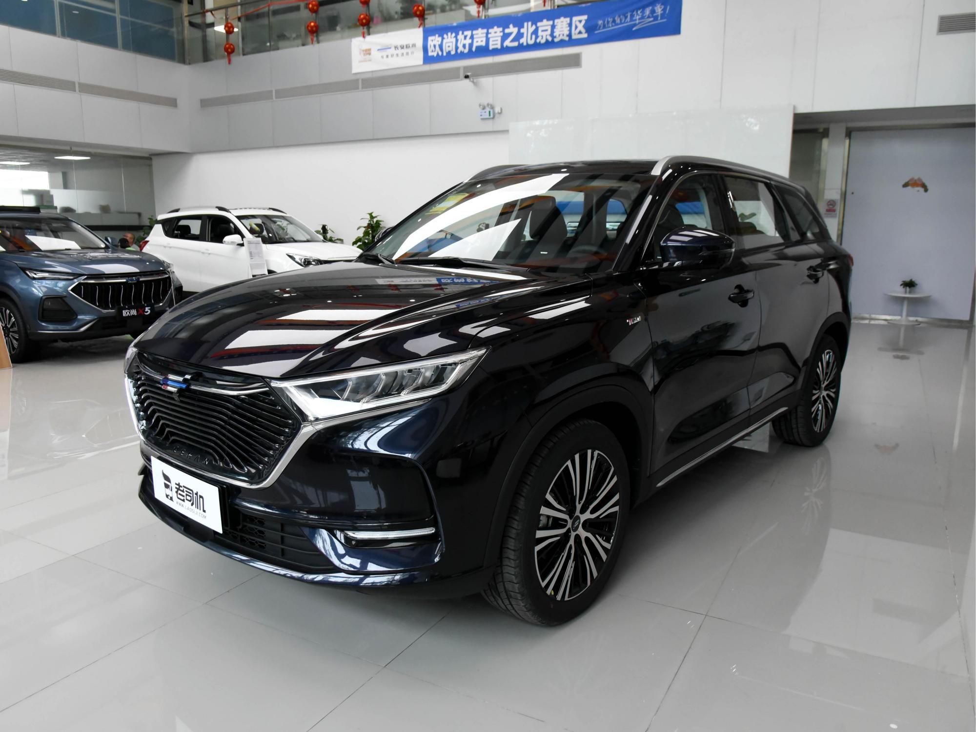 高性价比,大空间高颜值,前脸像玛莎,实拍长安欧尚x7