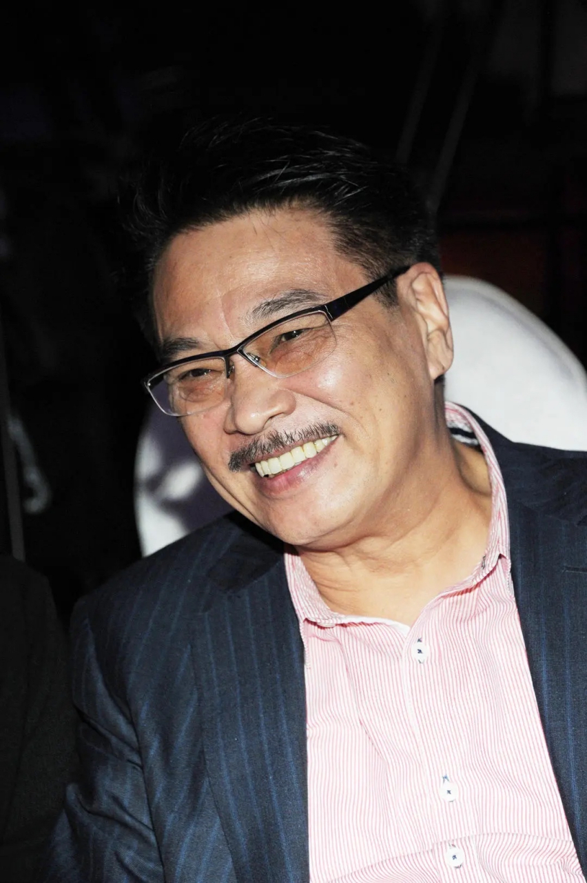 "可吴孟达却回复道:"好,我和老婆说一下.