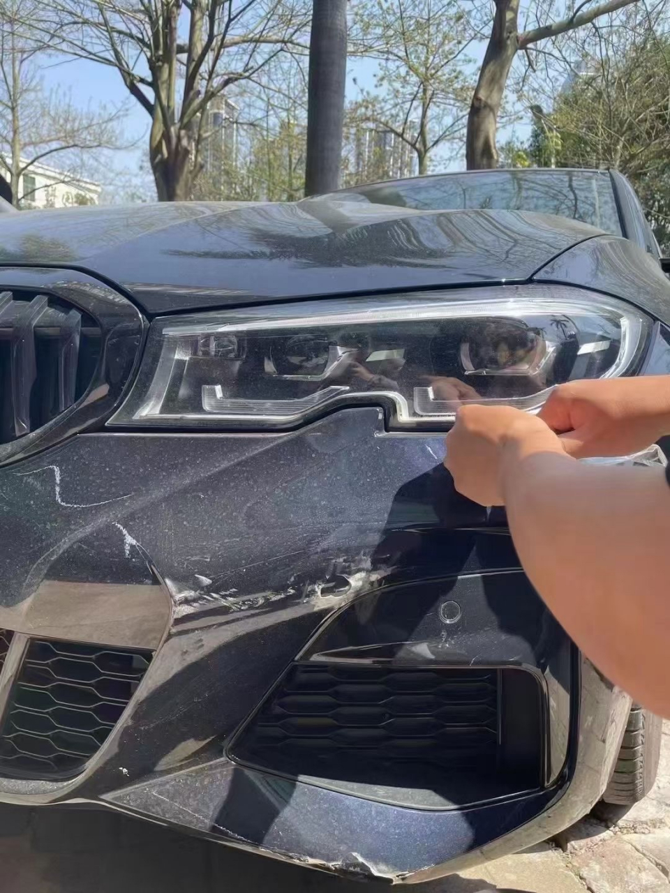 剐蹭 撕掉车衣 油漆没有损坏 对方全责,保险理赔[耶]#车艺尚# #隐形车
