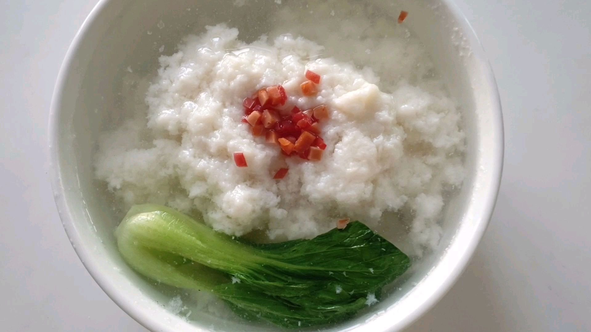 传统川菜仔鸡豆花、形如豆花清淡味鲜、喜欢就收藏