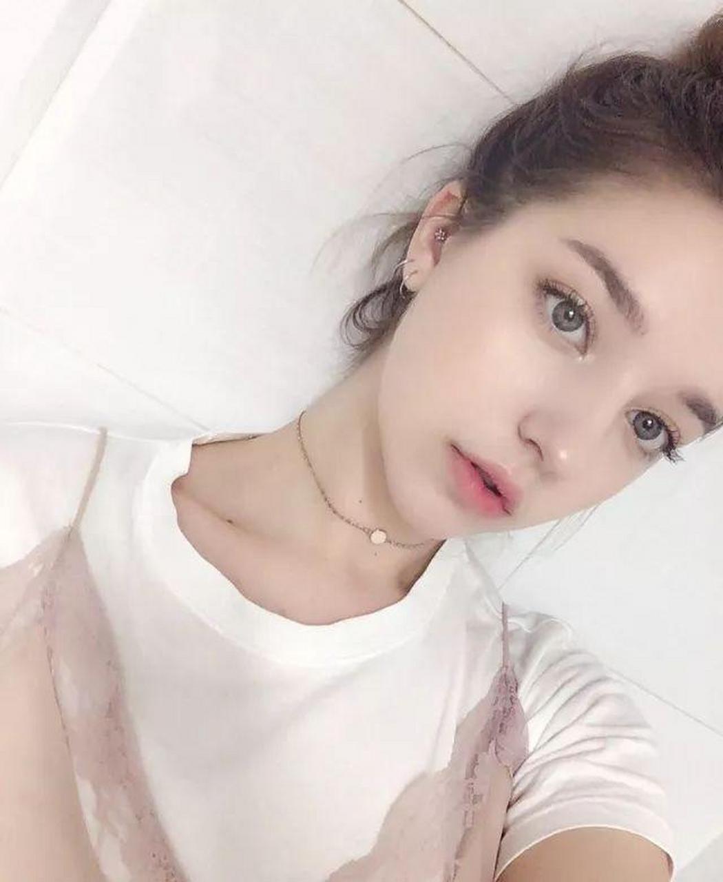 安吉丽娜丹妮洛娃#明星生图大赏
