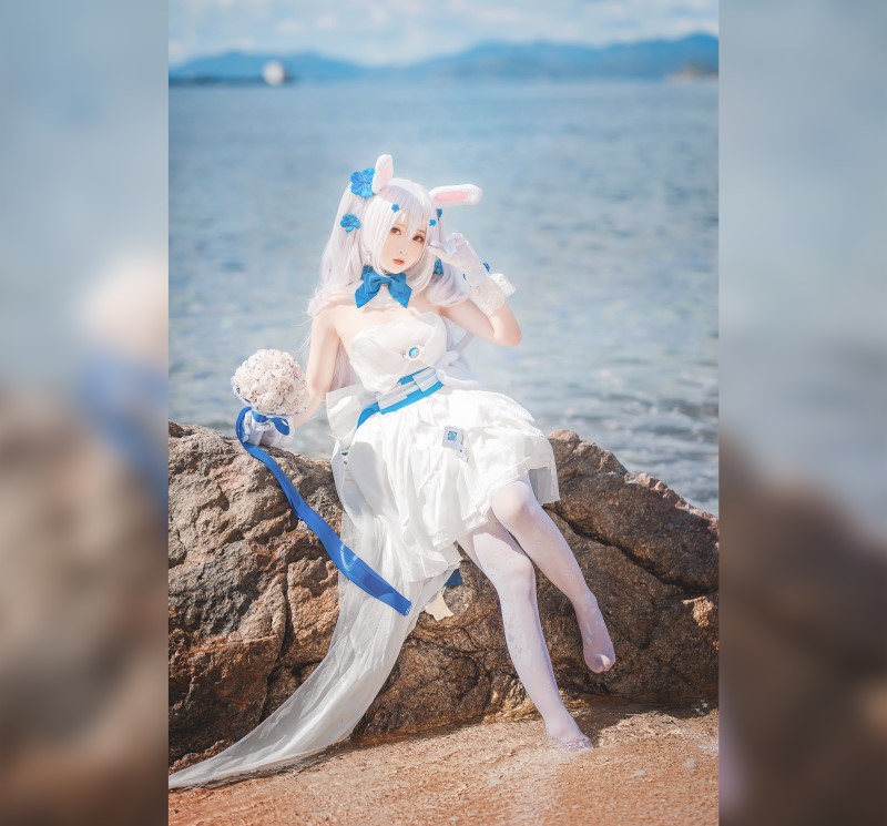 网荭Coser@面饼仙儿 拉菲婚纱 [14P/98MB]