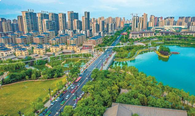 中国西部实力的第三城,gdp超8000亿,已成为国家中心城市!