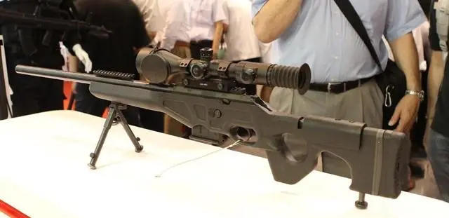 cs lr4狙击枪:精准杀伤,无敌霸主