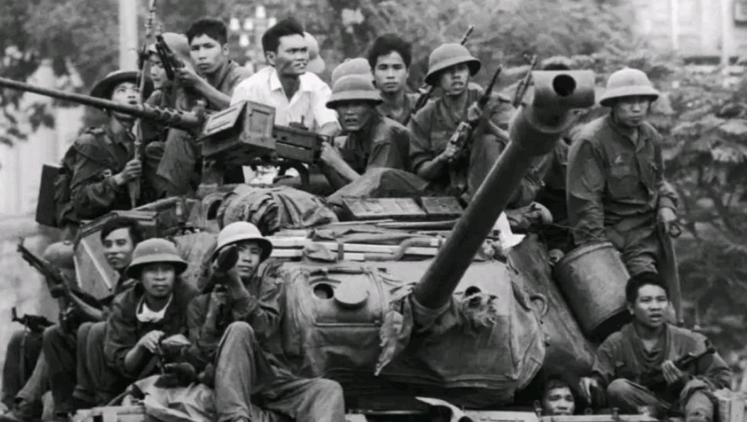 美国打越南20年狼狈撤军,我国打越南28天战胜撤军