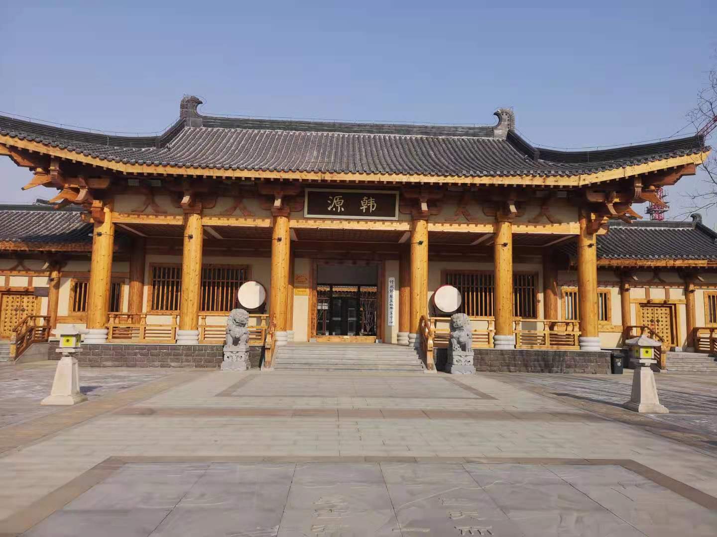 云台山下一个仿唐古镇,古色古香,唐味十足