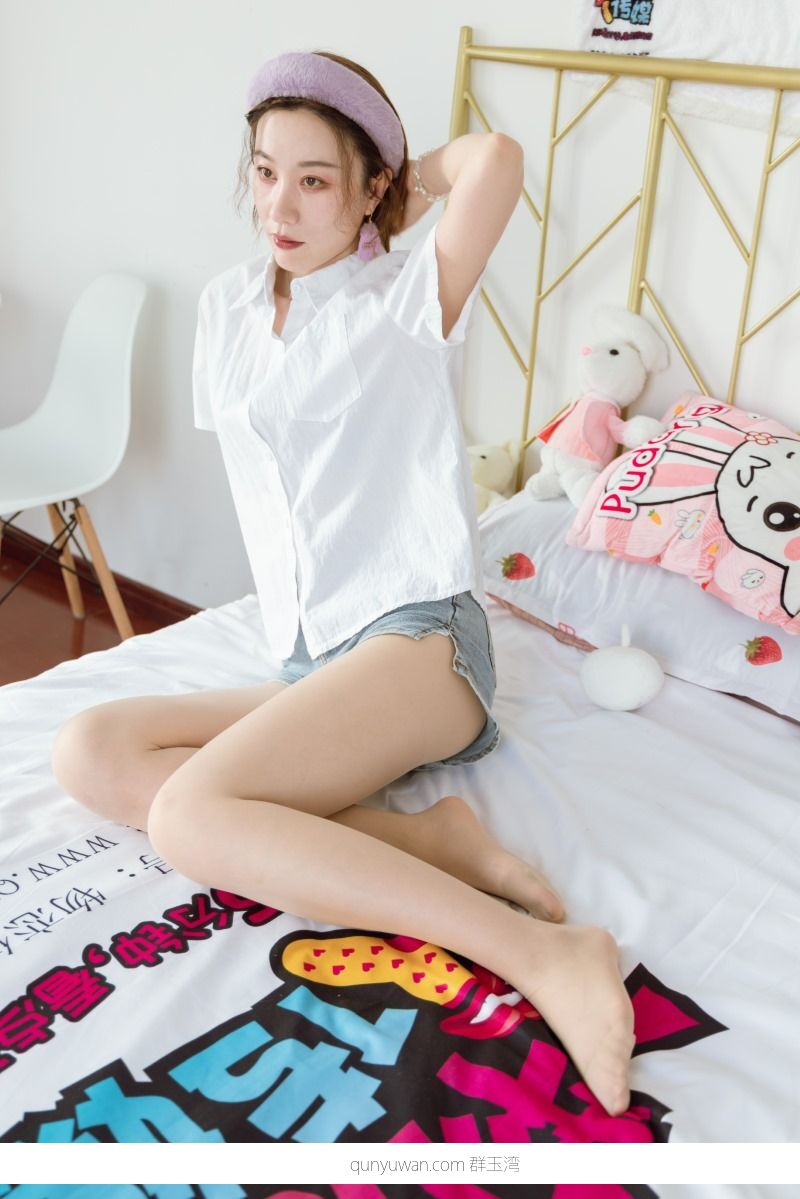 勿恋传媒 NO.989 七七-一片雨 [135P/1V/3.61G]