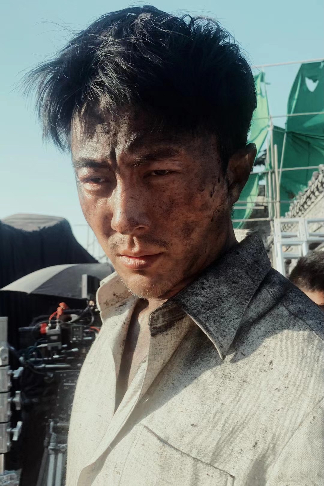 王铭电影1944冲出战俘营导演刘轩狄李东学王铭主演