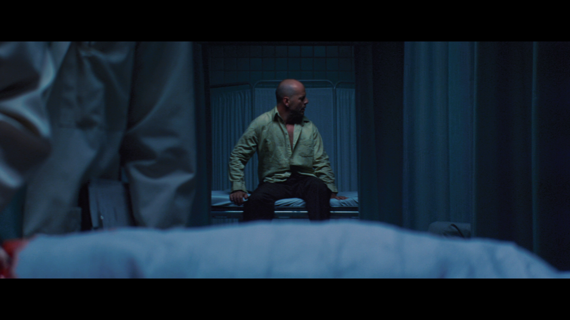 蓝光原盘&REMUX[不死劫/惊心动魄 Unbreakable.2000.1080p.BluRay.AVC.DTS-HD.MA.5.1-PCH 42.49GB