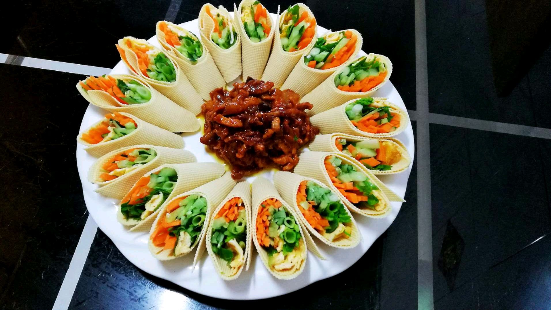 夏季减脂开胃菜,豆皮蔬菜卷,颜值在线味道棒!可以代替主食哦!