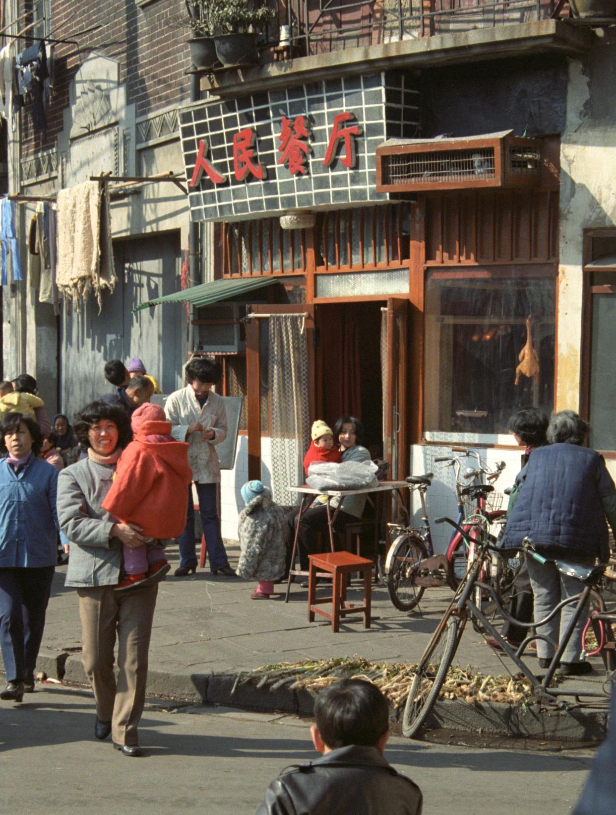 80年代上海街头 市井百态