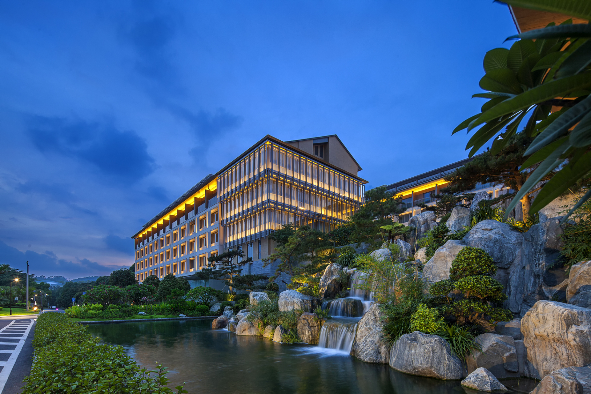 广西顶级的园林式酒店,荔园饭店(维景国际大酒店)将政务,商务,会议