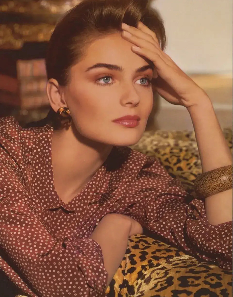 方脸女神里最美的就是她了吧——宝琳娜·普瑞斯科娃